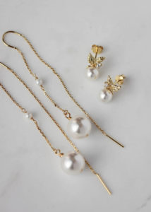 CECILE minimal pearl earrings 4