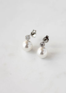 MILLA pearl stud earrings 3