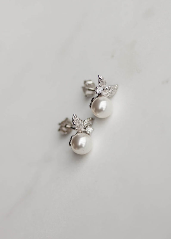 NINETTE small pearl earrings 1