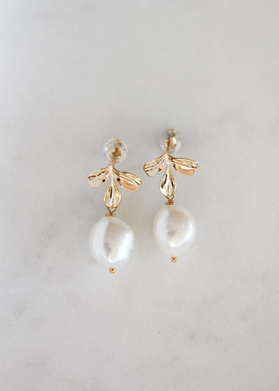 SEYCHELLES pearl earrings 3
