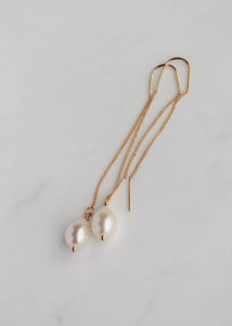 TEARDROP pearl earrings 2