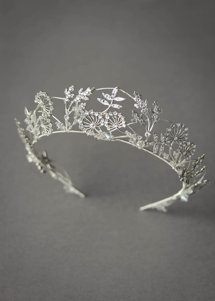 Bespoke for Anna_Dandelions and Oaks crystal crown 1
