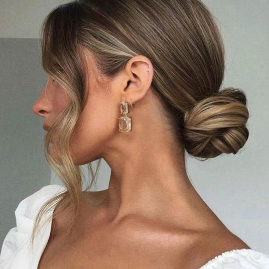 Our favourite updo hairstyles for the new season 1