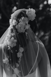 AUGUSTINE Juliet cap wedding veil 2