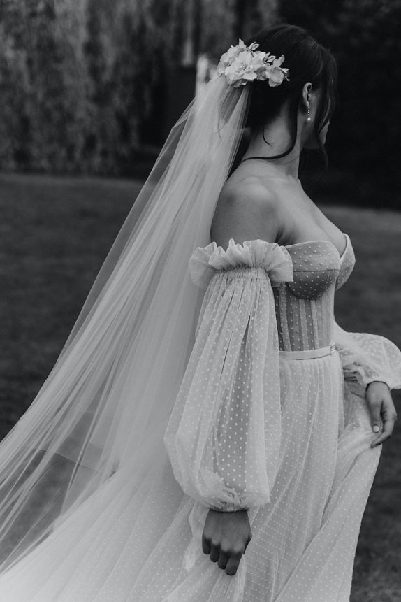 BLUSHING | Soft pink wedding veil 5