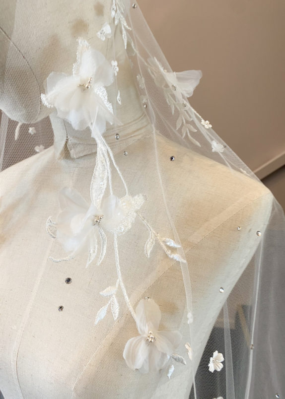 DOLCE | Crystal wedding veil 12