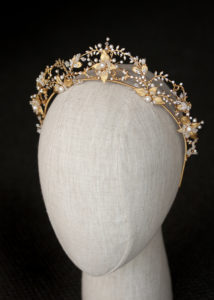 MEDICI | Swarovski crystal wedding crown 2