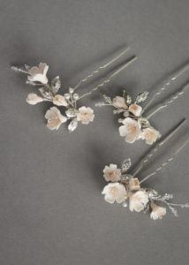 FABLES champagne floral hair pins 10