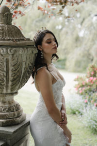 Must have bridal looks for spring weddings 1
