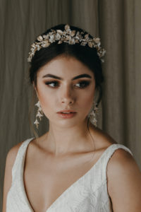 Must have bridal looks for spring weddings 21