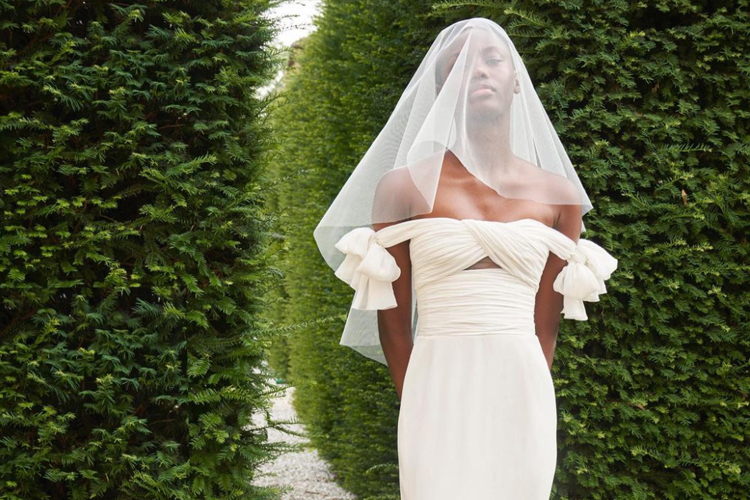 How to Choose the Right Wedding Veil Style for Your Dress