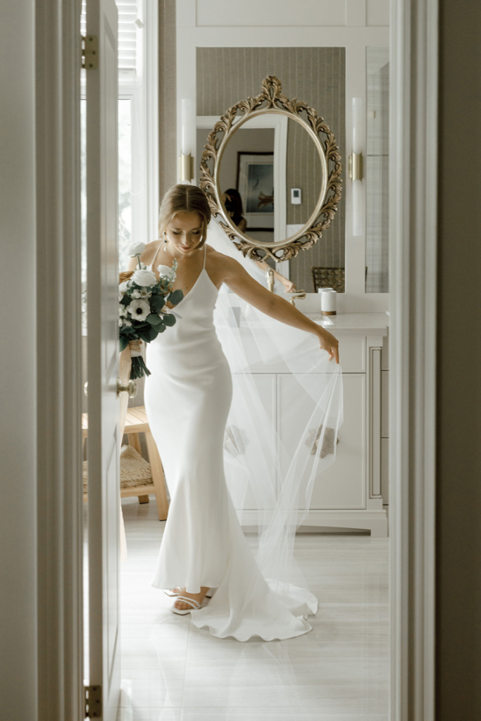 Bride Sara Wears Amora Veil (8)