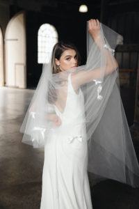 HEPBURN bridal veil with bows 9