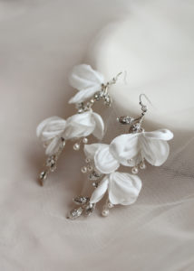 MORNINGTON bridal earrings 14