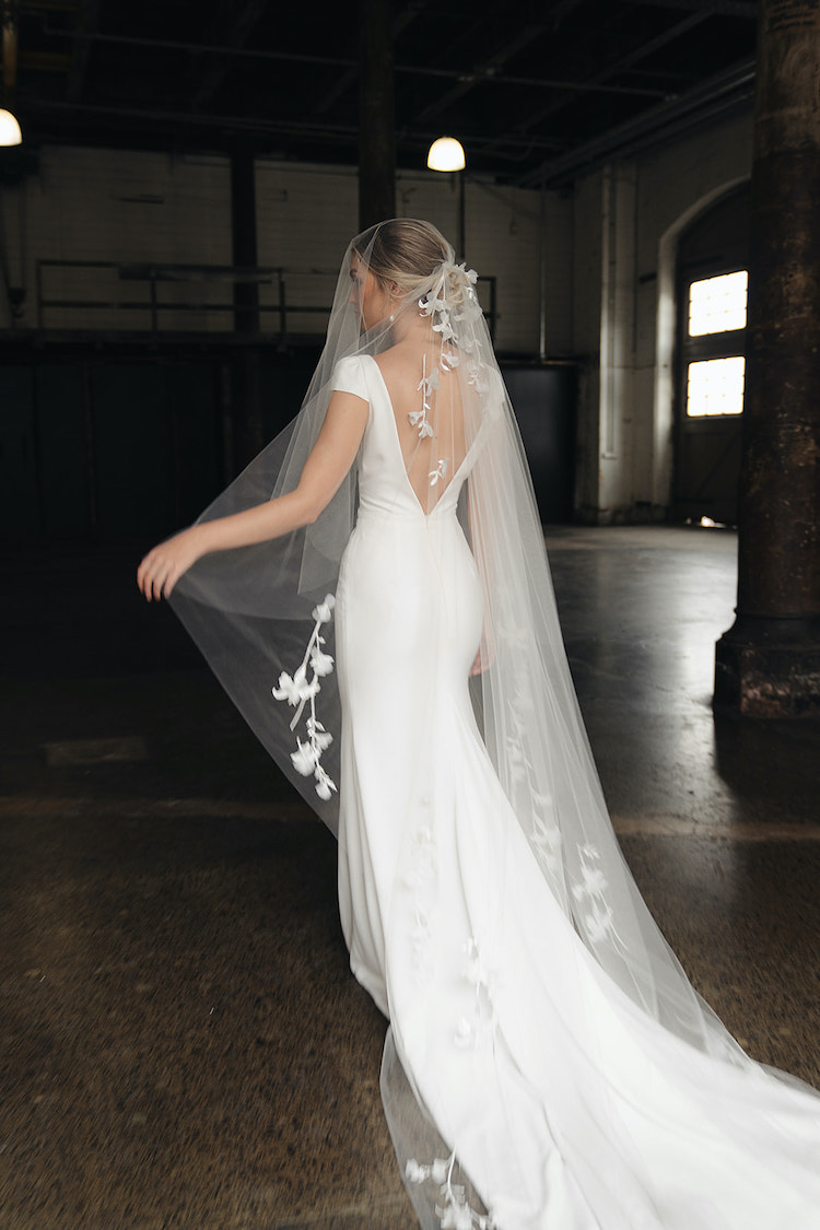 ORCHID | Floral wedding veil - TANIA MARAS BRIDAL