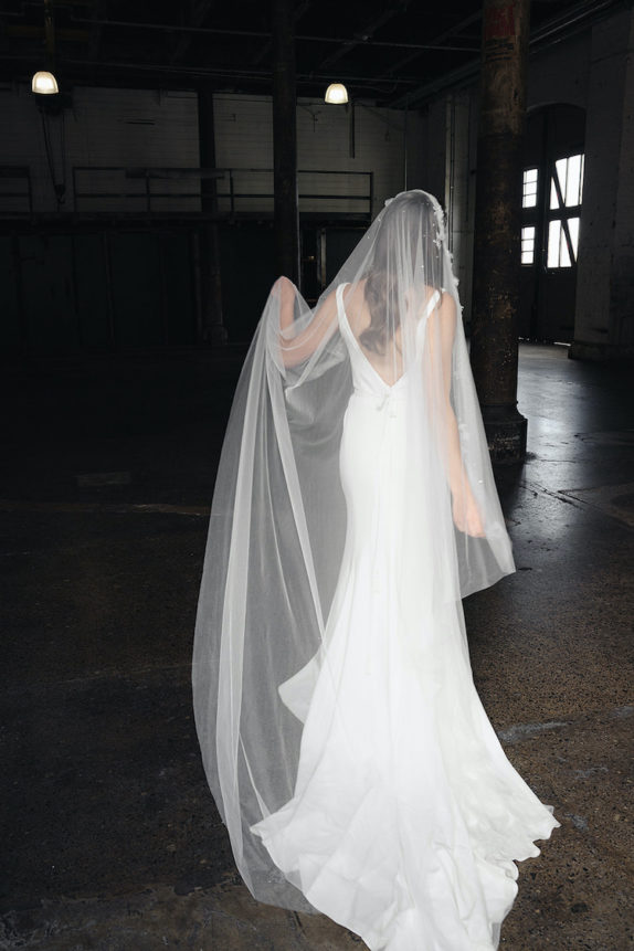REIGN crystal wedding veil 6