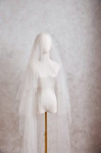 PALOMA Champagne wedding veil 1