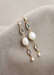 AZURA something blue pearl earrings 1
