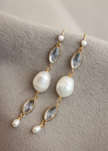 AZURA something blue pearl earrings 4