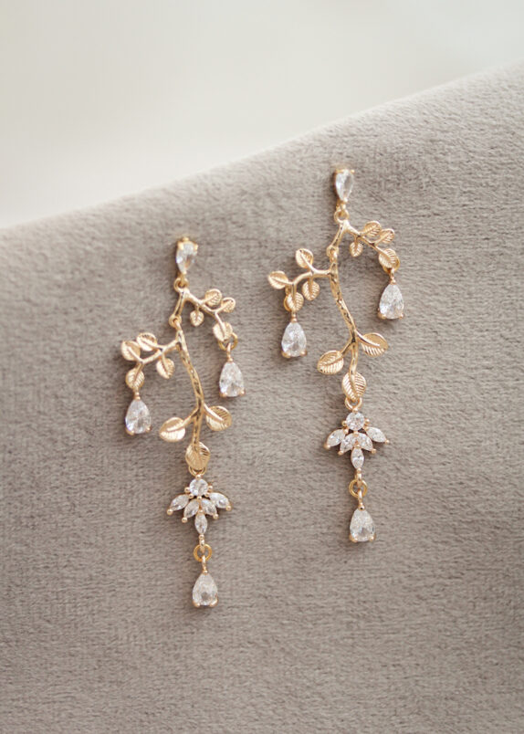 CEDARWOOD_crystal CEDARWOOD_crystal bridal earrings 1bridal earrings 1
