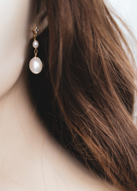 FARRAH pearl drop earrings 3