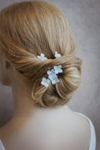 HYDRANGEA_Pale blue floral hair pins 3