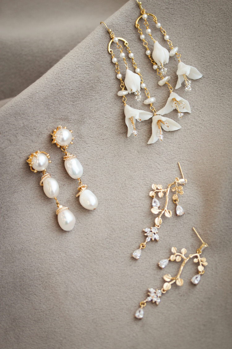 LEON | Gold pearl earrings
