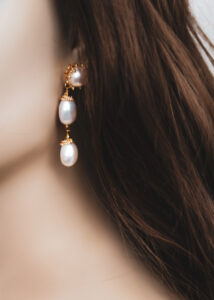 LEON_Gold pearl earrings 5