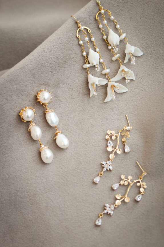SNOWDROP floral bridal earrings 3