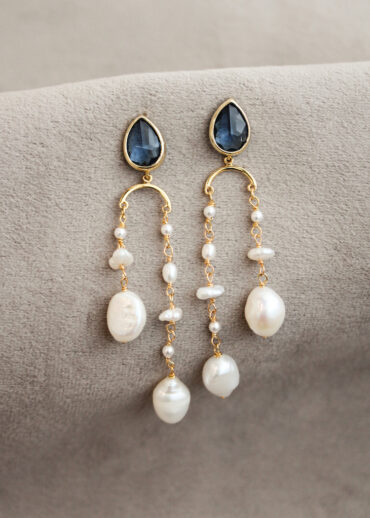 SORELLA pearl dangle earrings 2