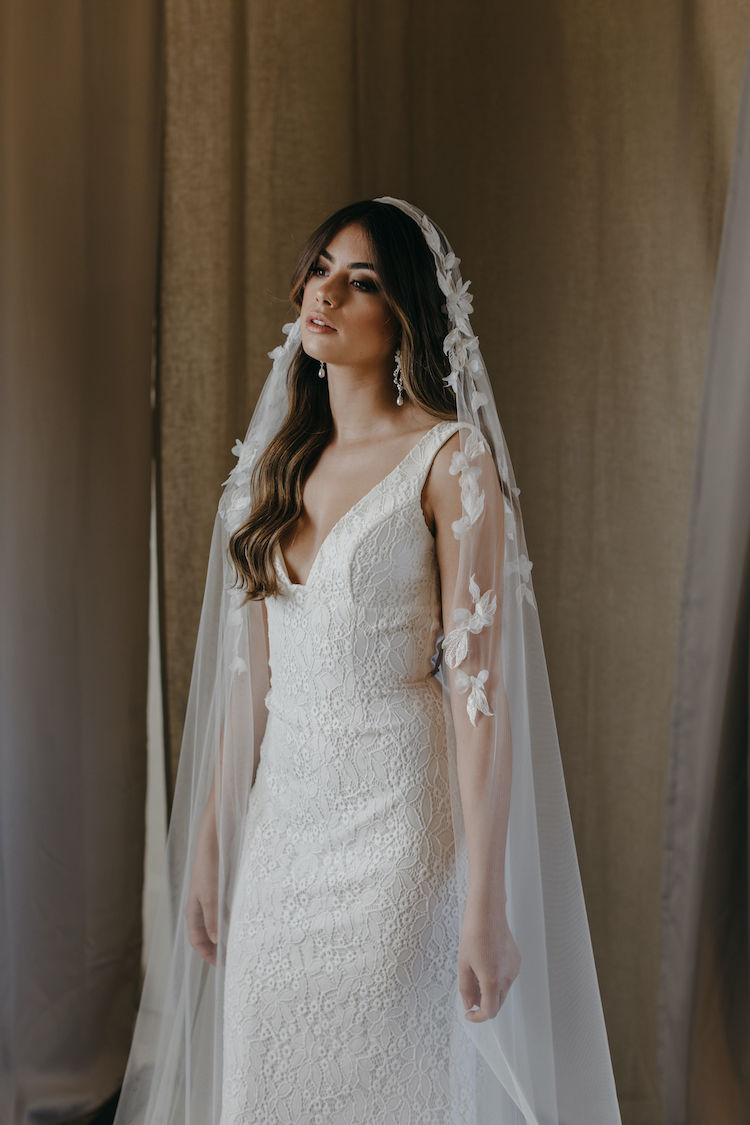 Timeless juliet cap veils for modern brides 13