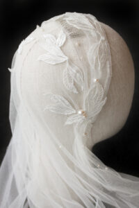 Timeless juliet cap veils for modern brides 9