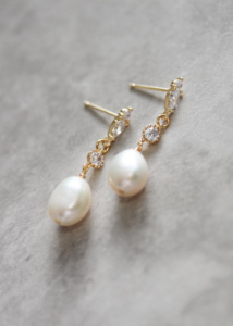 Lourdes Pearl Drop Earrings 1