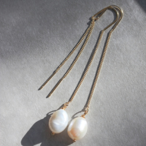 Teardrop Pearl Earrings 10