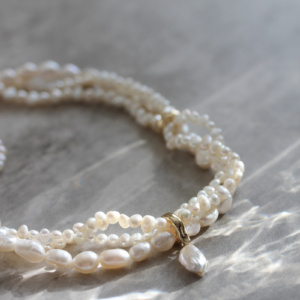 Portia Pearl Choker 6