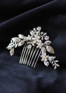Artemis Silver Crystal Side Comb 10.jpg