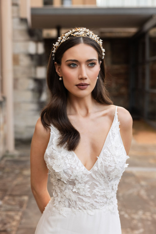 BELLFLOWER Lily of the Valley bridal crown