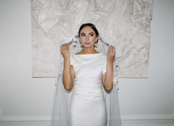 Bride Alexa Wears The Carmen Veil 8.jpg