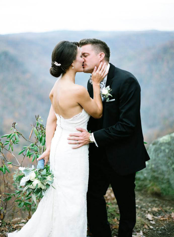 Bride Courtney Mignon Bridal Hair Pin 2.jpg