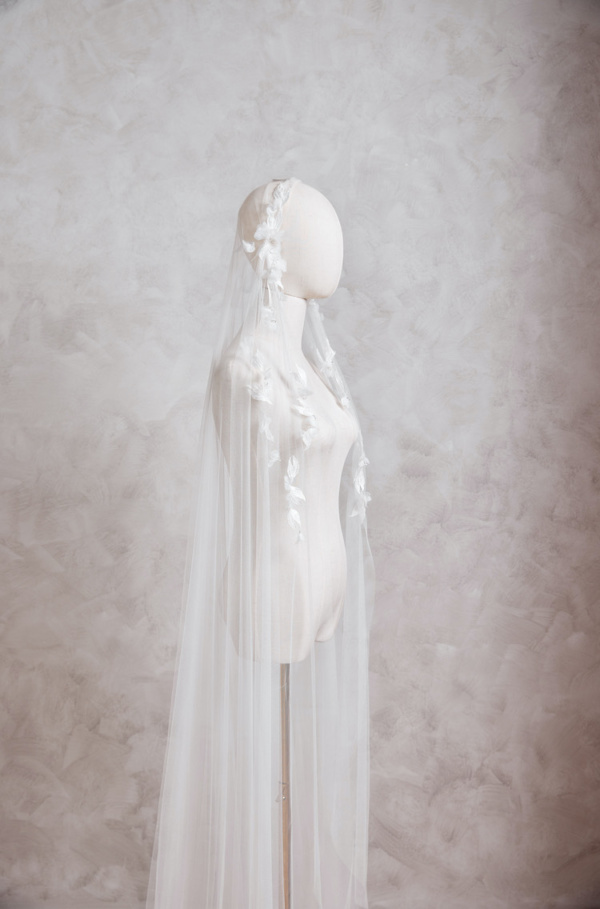 Carmen Juliet Cap Veil 16.jpg