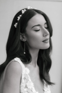 Del Mar pearl bridal crown