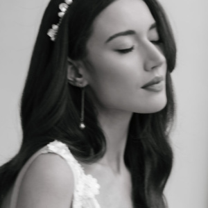 Del Mar pearl bridal crown