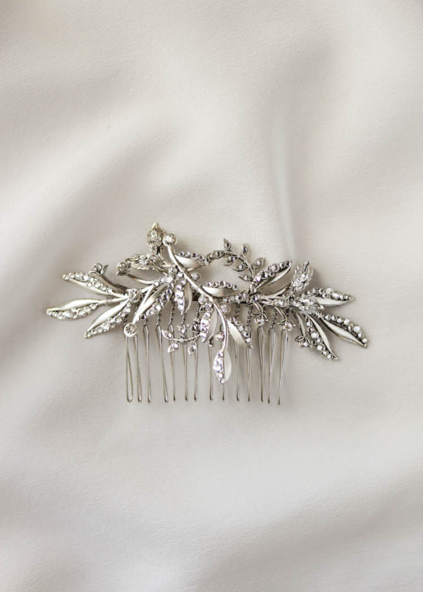 Dreamer Crystal Side Comb 5.jpg