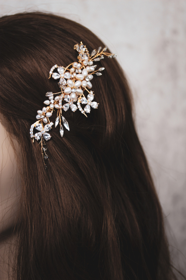 Esther Crystal Bridal Comb 4.jpg