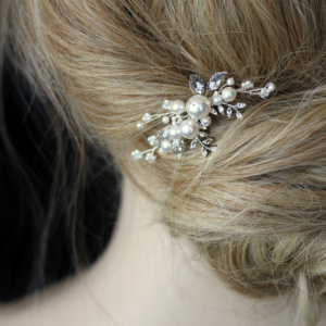 Etienne Pearl Hair Pin 4.jpg