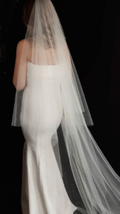 Etoile Wedding Veil With Crystals 4.jpg