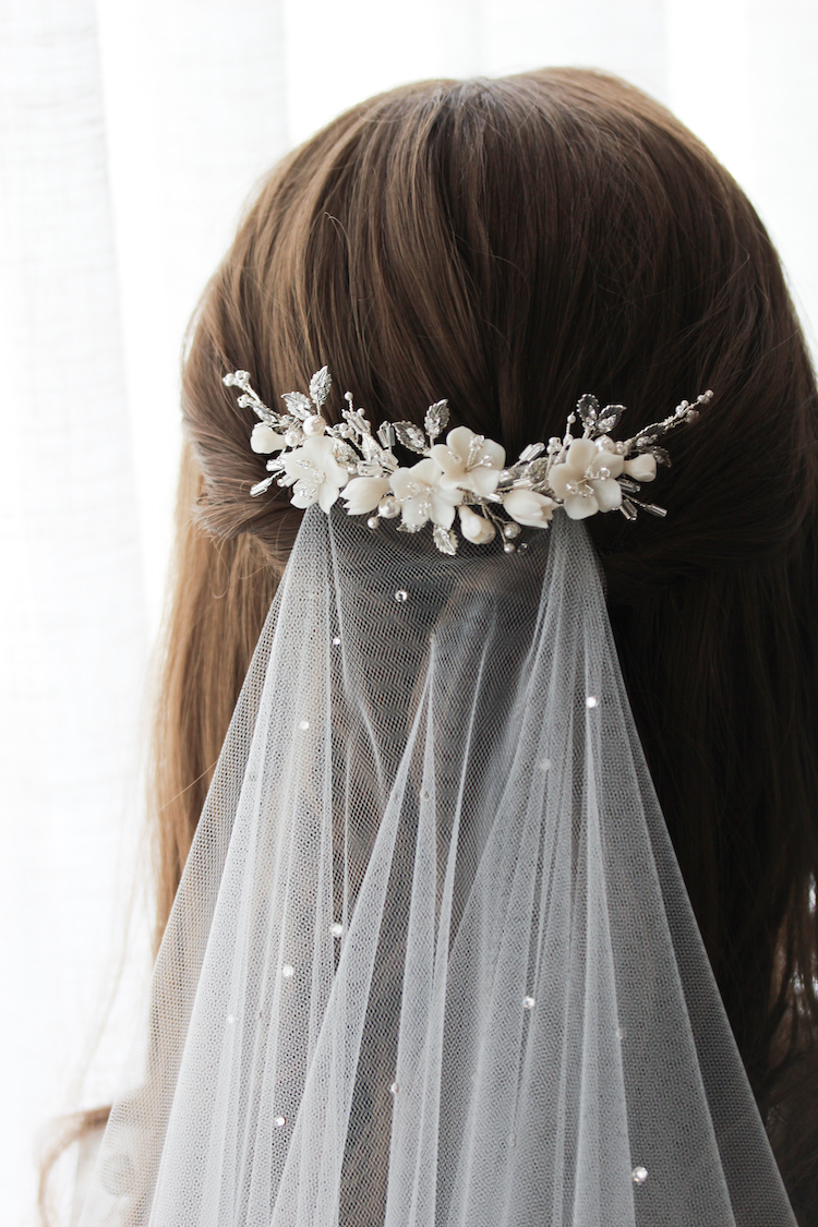 How to layer wedding veils and headpieces Tania Maras