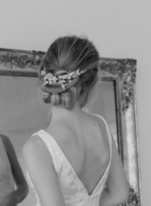 Honeysuckle Floral Wedding Headpiece 9.jpg