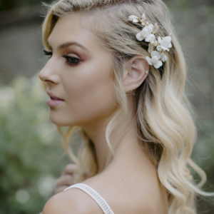 Iris Bridal Hair Comb 1.jpg