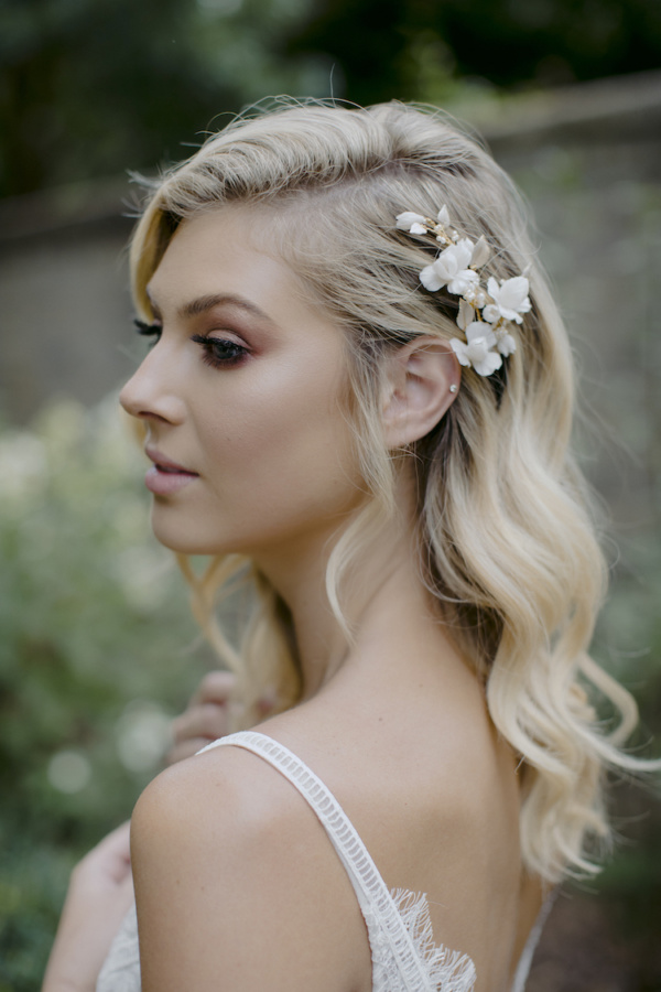 IRIS bridal hair comb